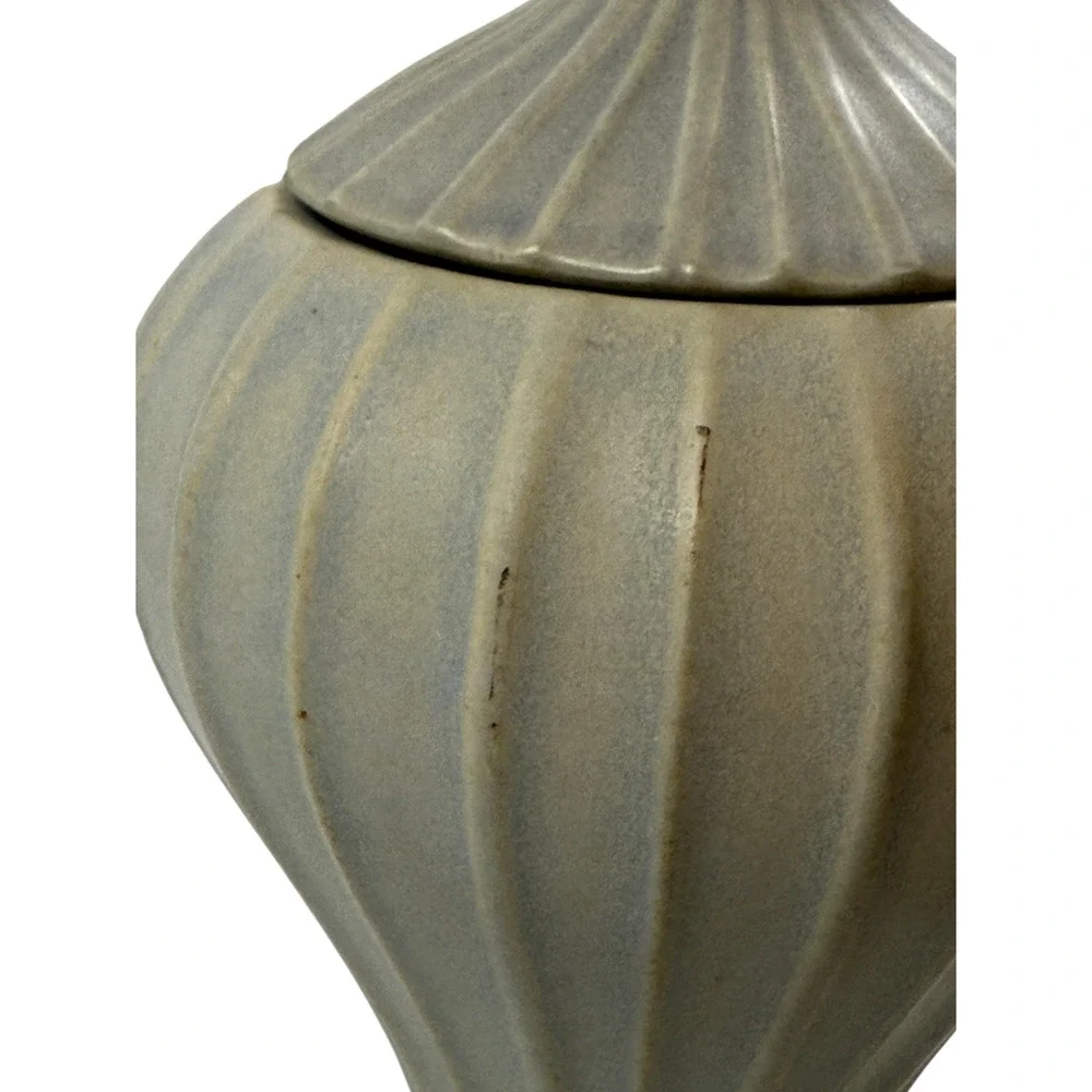 Jonathan Adler Pot a Porter Ribbed Jar with Lid Cover Gray Ceramic Pottery READ
